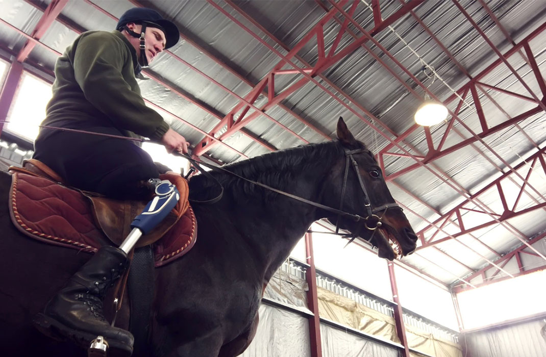 Saddle Up to the Benefits of Therapeutic Horseback Riding